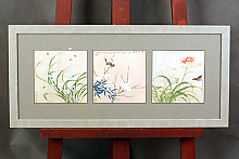 Тройная картина в раме с паспарту с цветным срезом
