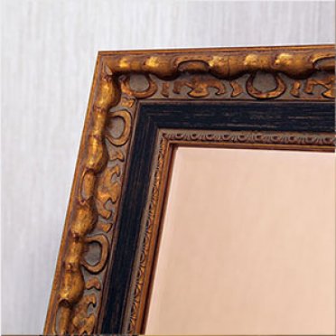 Зеркало бронзового цвета в деревянном итальянском багете