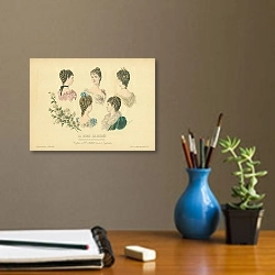 «La Mode Illustree 1» в интерьере кабинета с бежевыми стенами